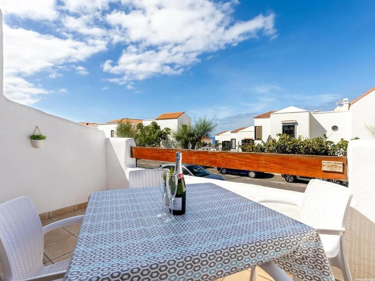 Port Royale Shine And Bright, Heated Pool Daire Los Cristianos  İspanya